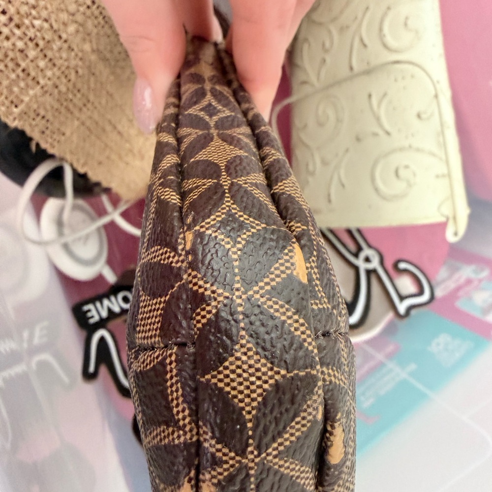 Fossil Dark Brown Geometric Crossbody Bag - Picture 4 of 4